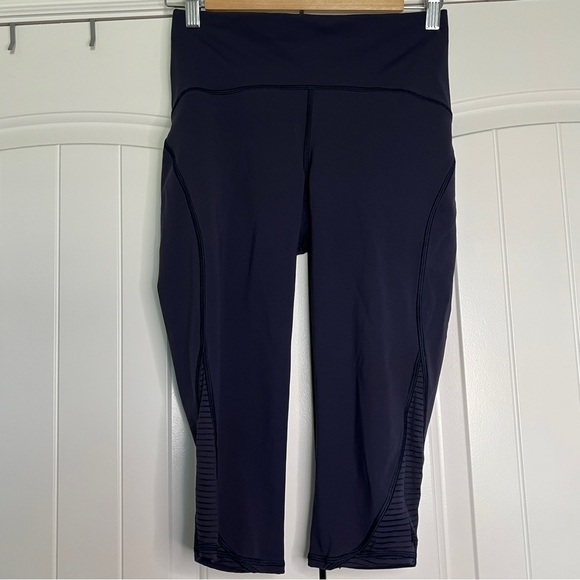 Lululemon Lean In Crop (17") Flawed Midnight Navy Size 6 - Picture 2 of 13